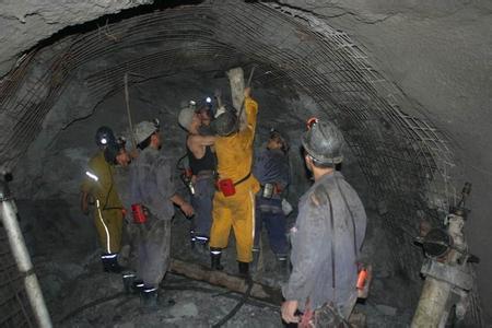 高青工程爆破中的危险因素分析以及应对工程爆破危险的措施